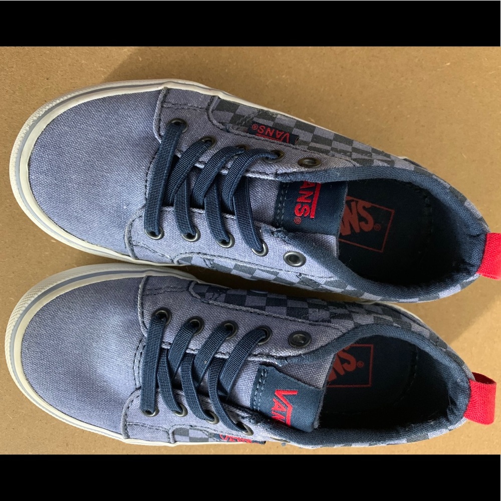 Boys sneakers; Vans